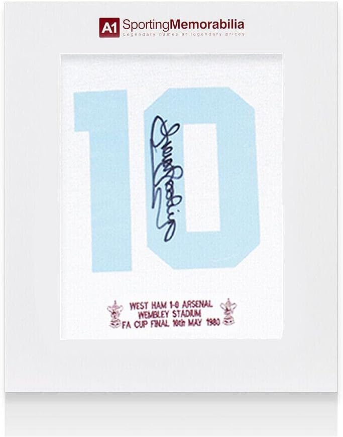 Sir Trevor Brooking potpisao je košulja West Ham - 1980, pobjednik FA kupa, broj 10 - GIF - Autografirani nogometni dresovi